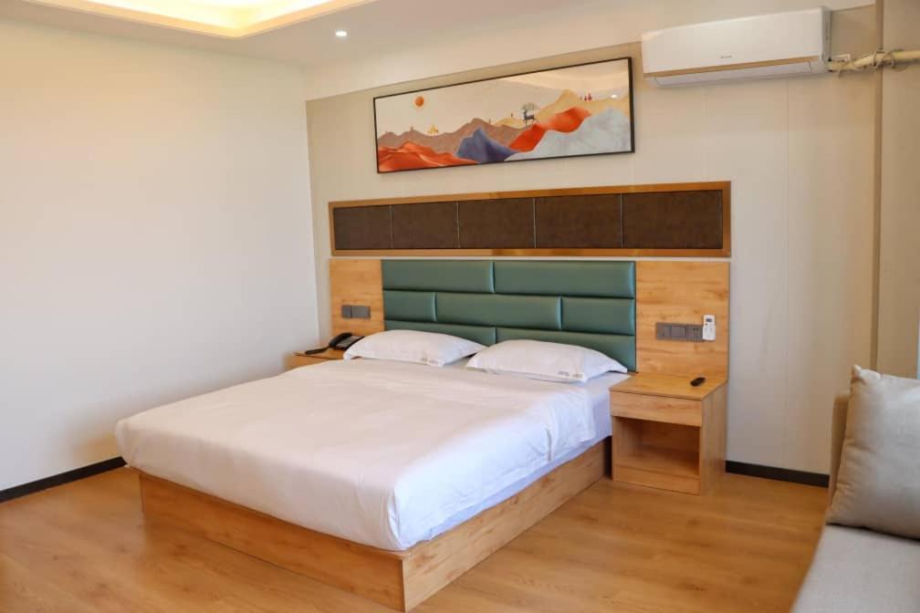 Hotel Anhui Lome Exterior photo